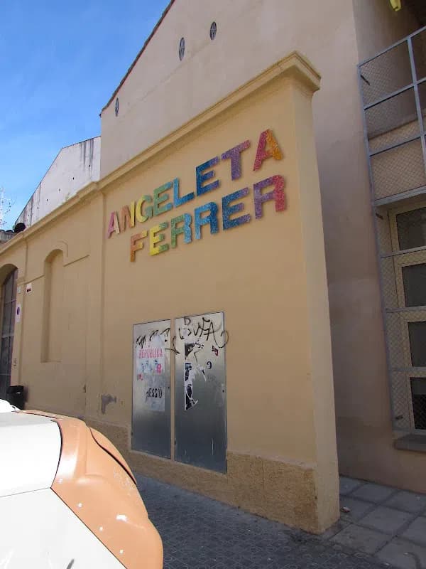 Photo 2