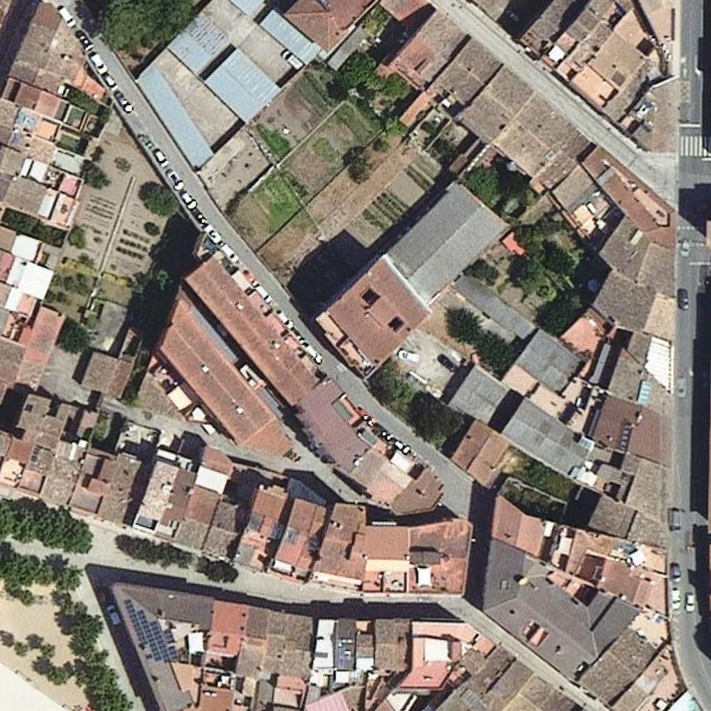 Aerial view of the grounds of Escola De Dansa Dans