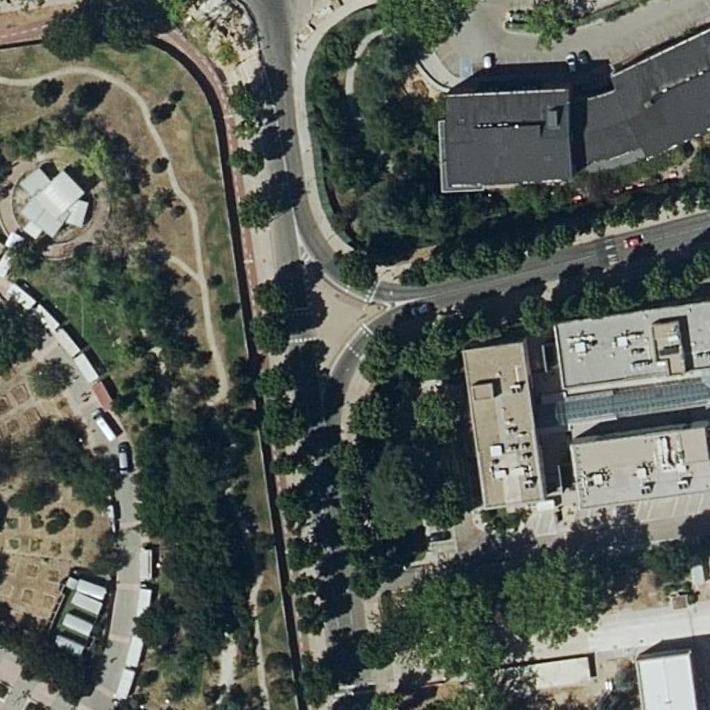 Вид згори на територію школи «Universidad Politecnica De Madrid»
