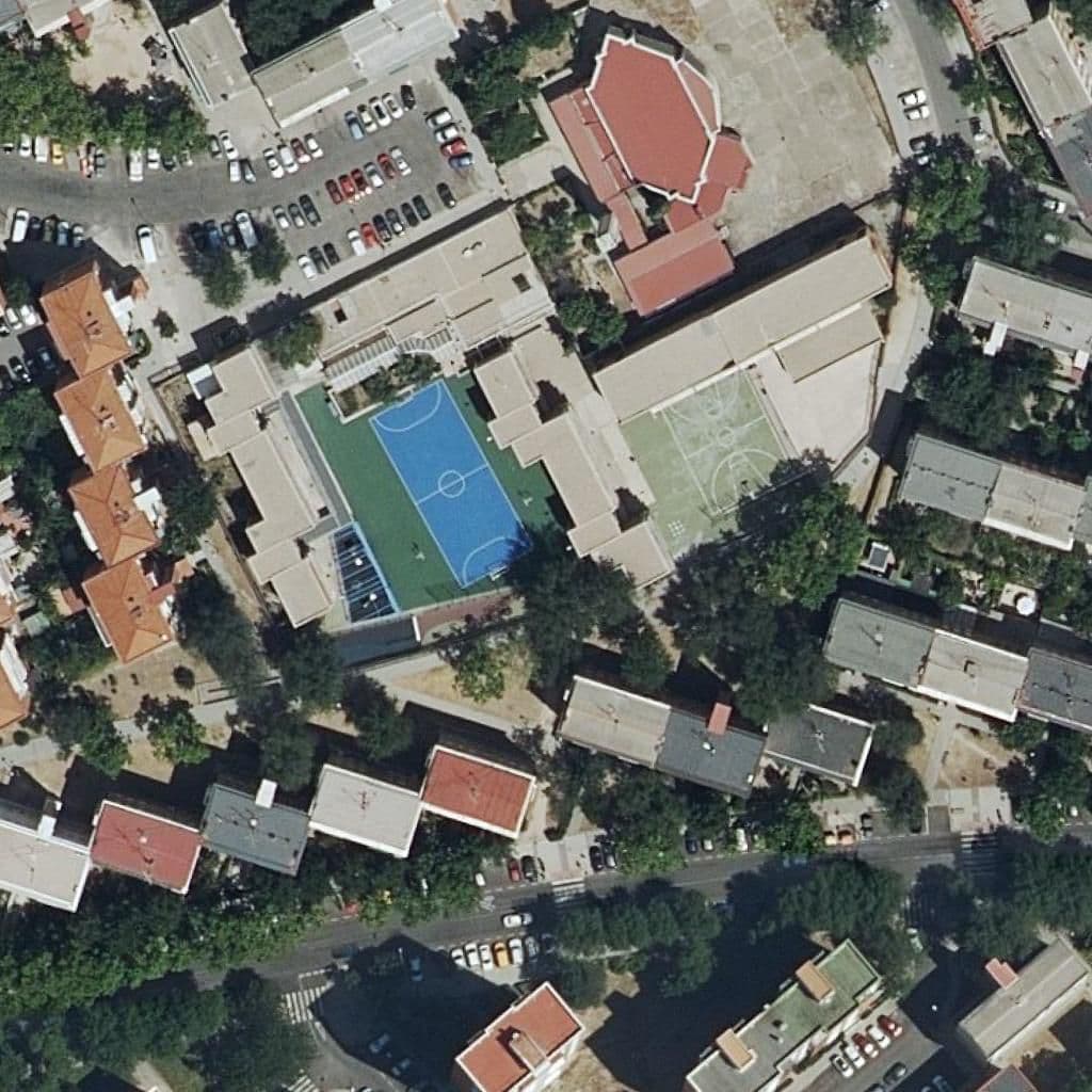 Вид згори на територію школи «Residencia Femenina Moratalaz-Afanias»