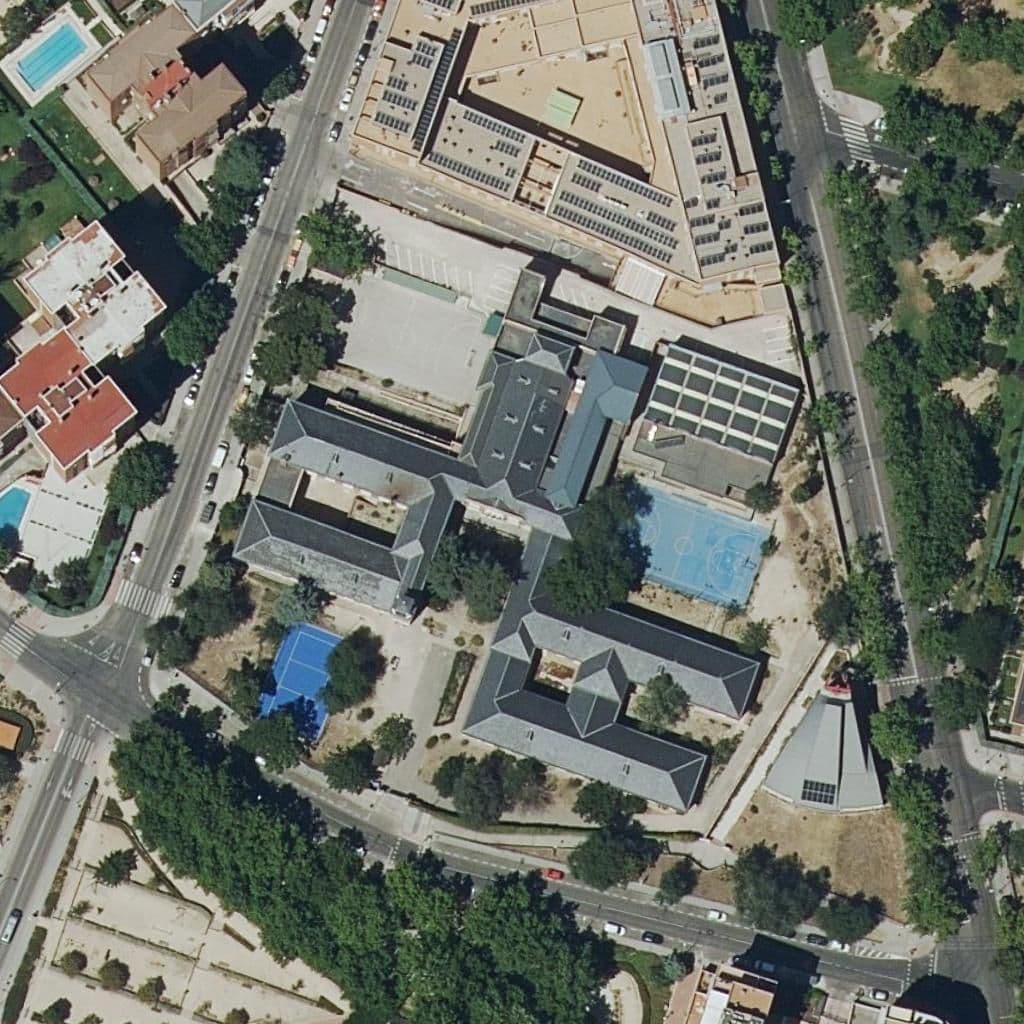 Aerial view of the grounds of Ntra.sra.de La Almudena