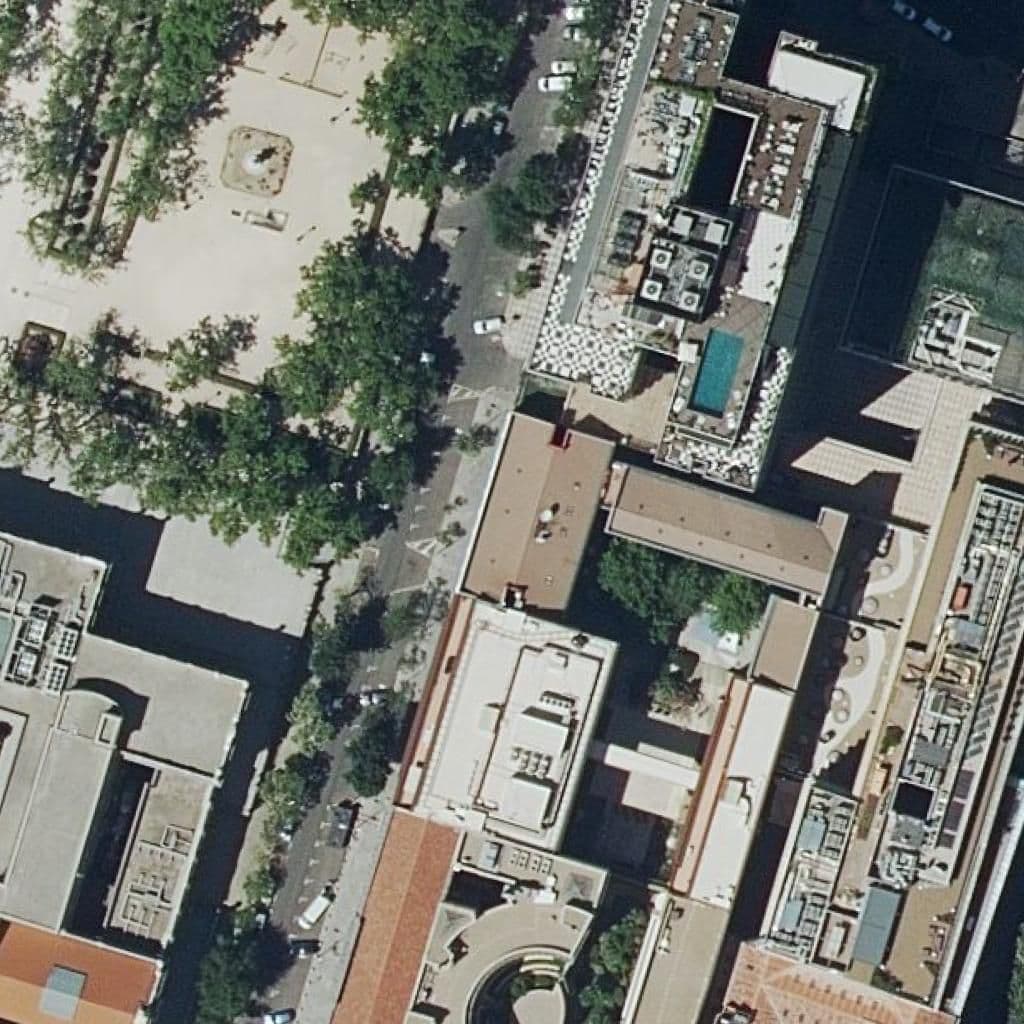Aerial view of the grounds of Cours Paul Cezanne