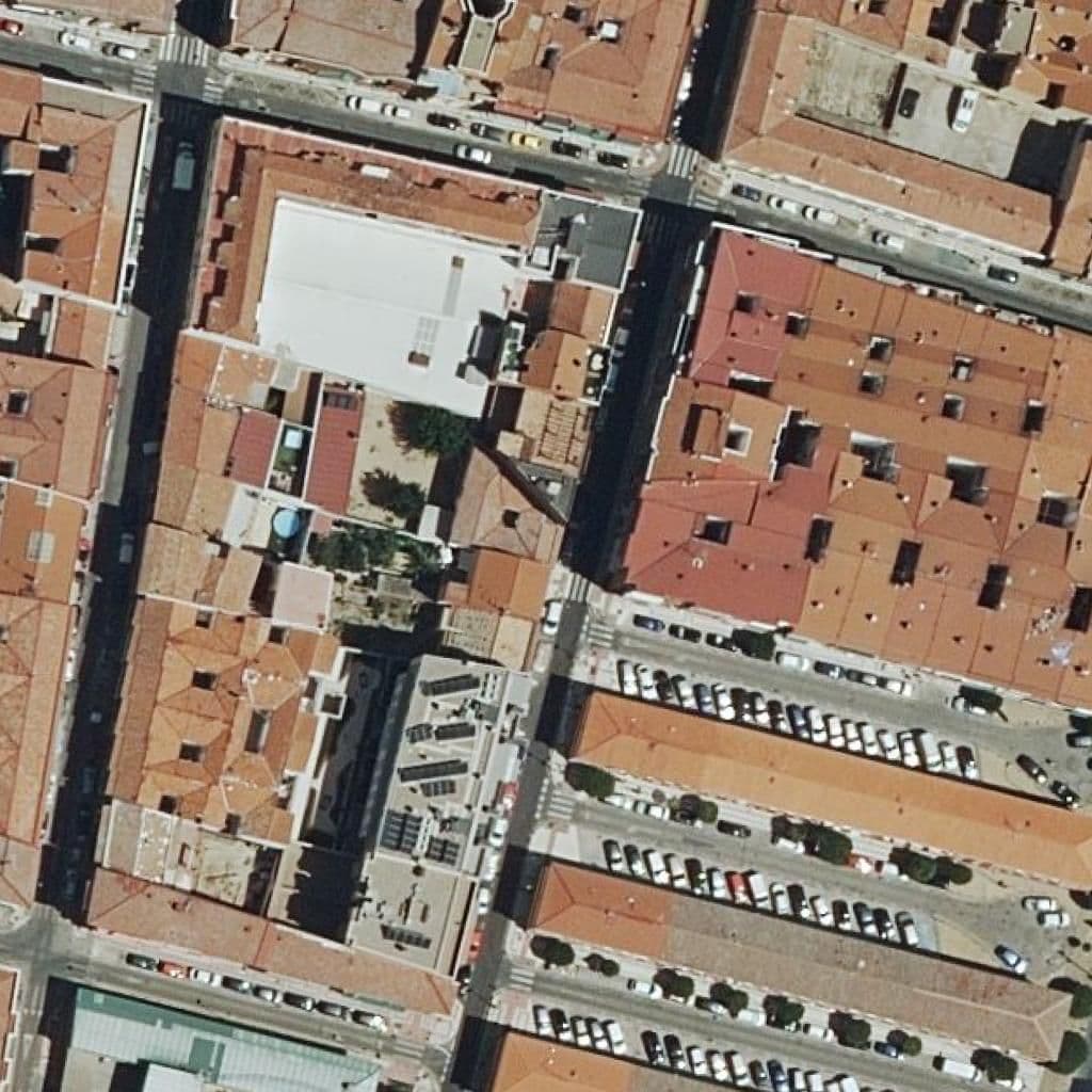 Aerial view of the grounds of Mi Cole-Ceden