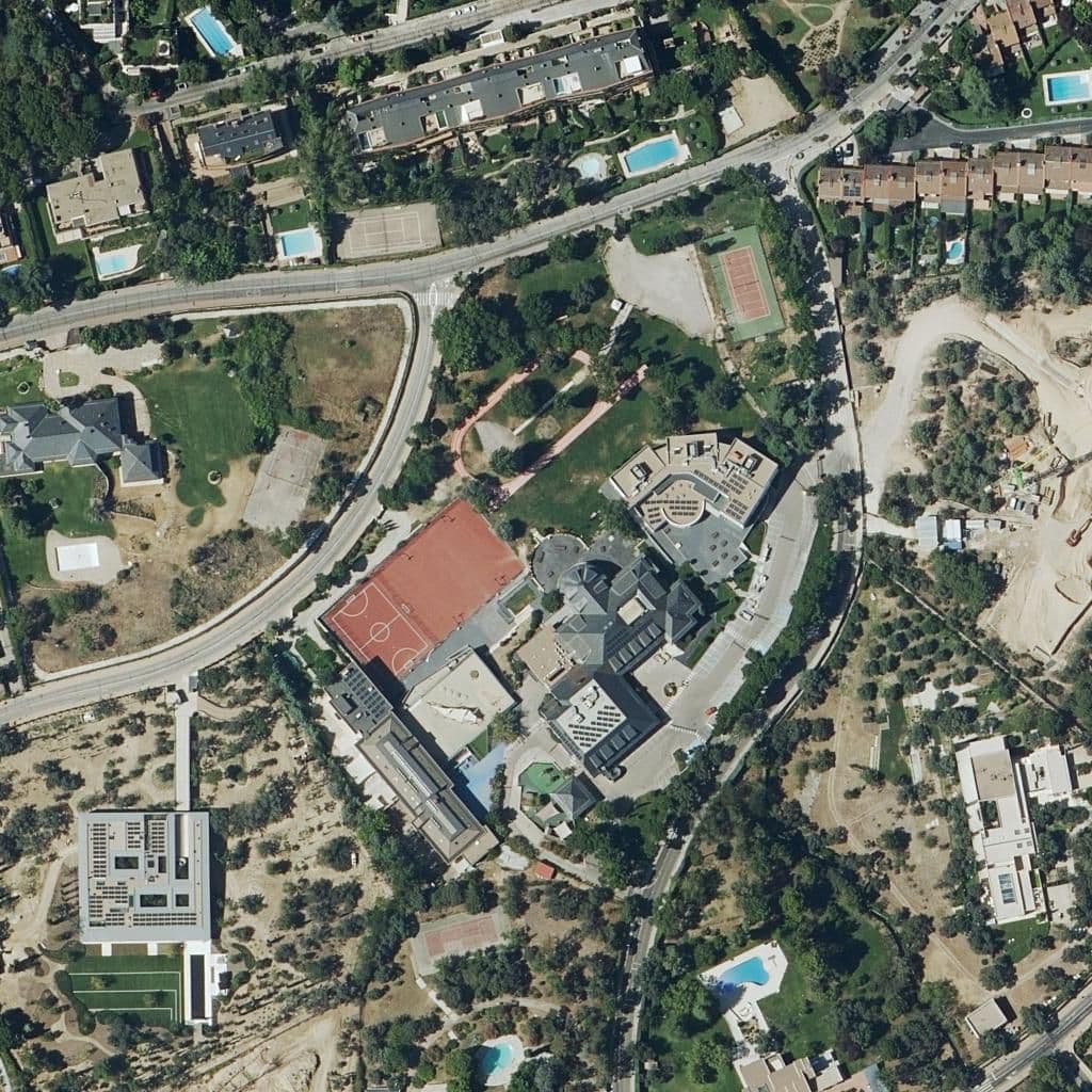 Вид згори на територію школи «International College Spain (Ee.uu.)»