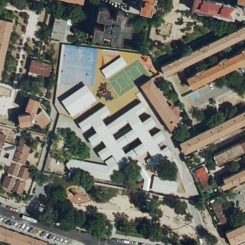 Вид згори на територію школи «E.o.i. De Madrid-Carabanchel»