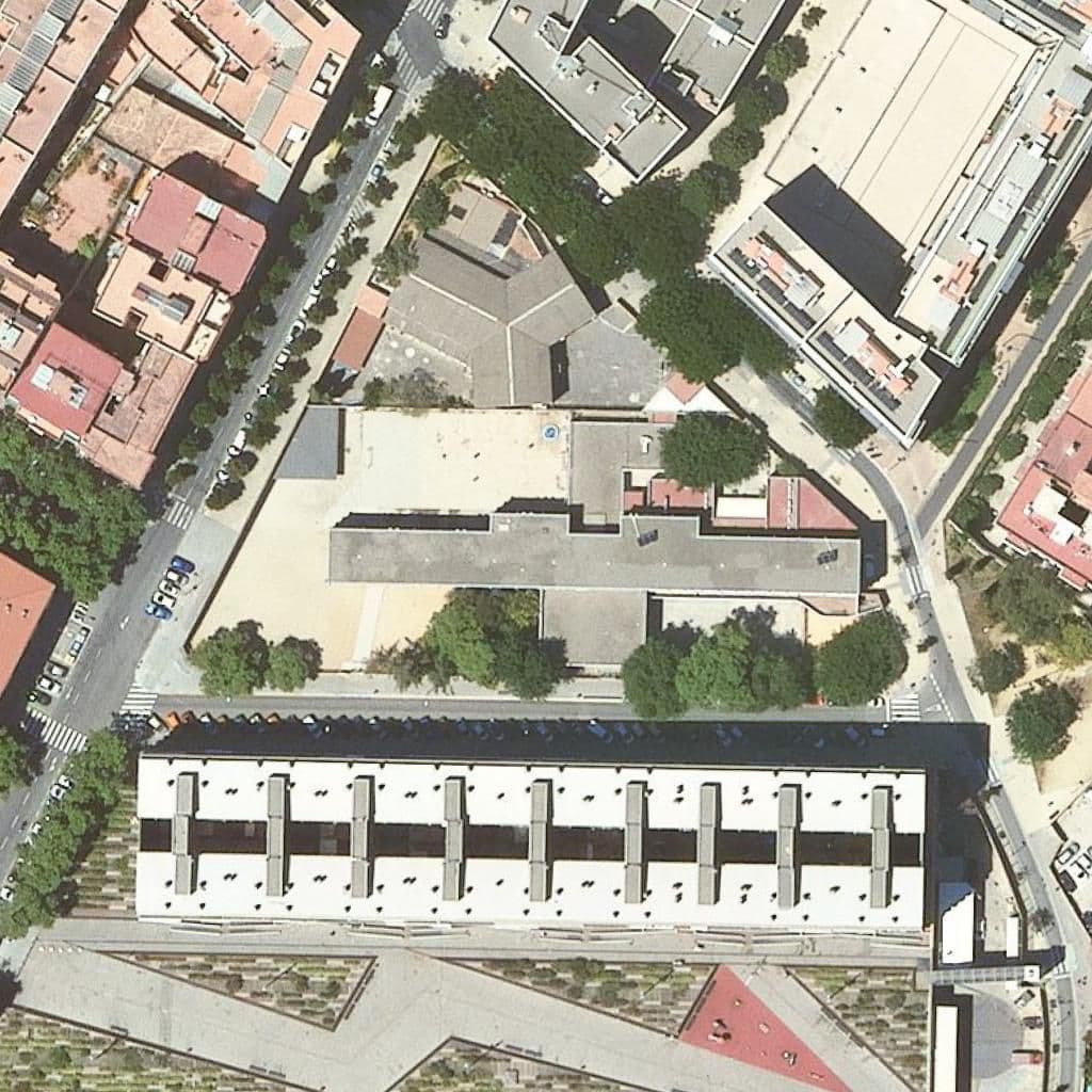 Aerial view of the grounds of Escola Bressol Turó