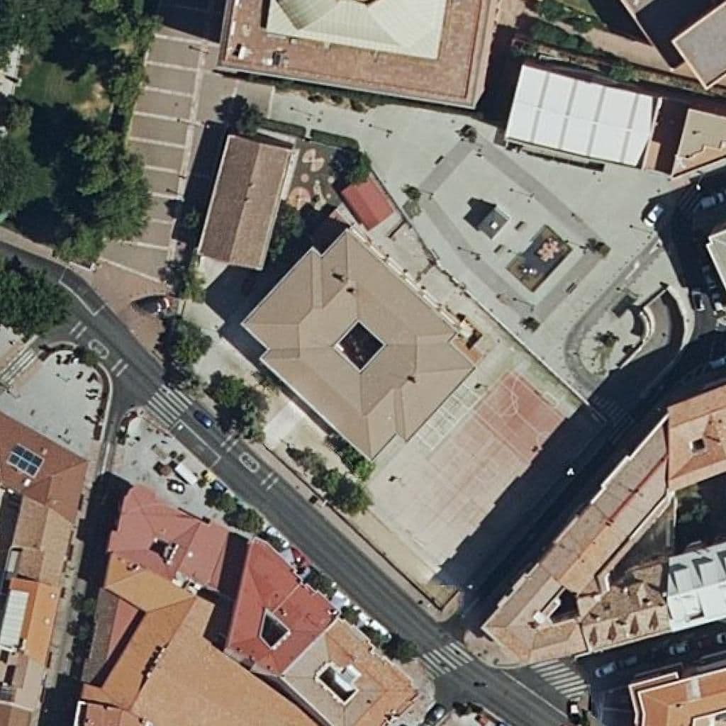 Aerial view of the grounds of Escuela Tecnica Superior