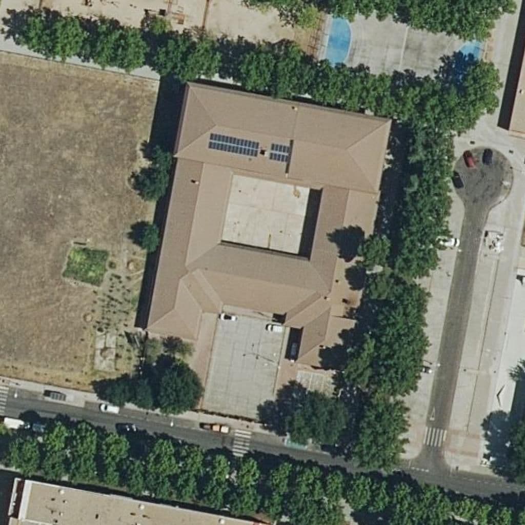 Aerial view of the grounds of E.o.i. De Madrid-Villaverde