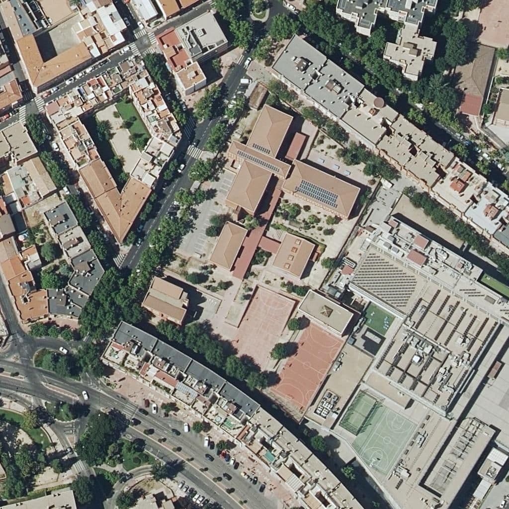 Вид згори на територію школи «E.o.i. De San Sebastian De Los Reyes»
