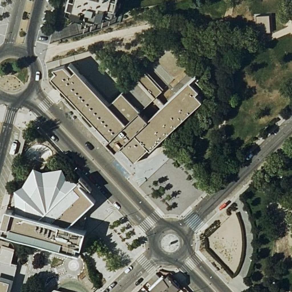 Aerial view of the grounds of E.o.i. De Valdemoro