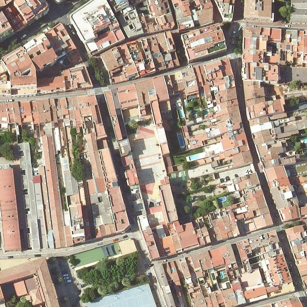 Aerial view of the grounds of Llar D'infants El Petit Arc De Sant Martí