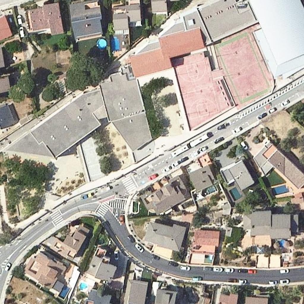 Aerial view of the grounds of Daina Isard