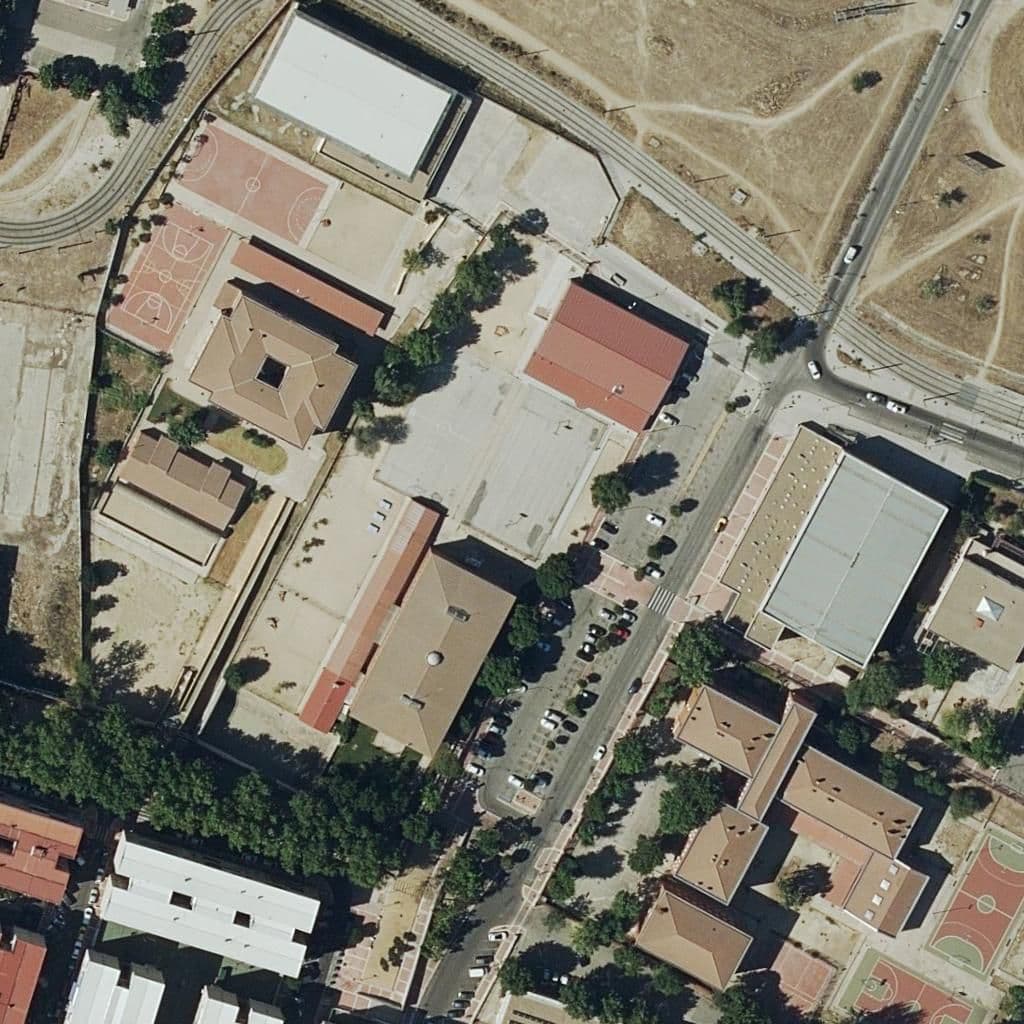 Aerial view of the grounds of Miguel Hernandez