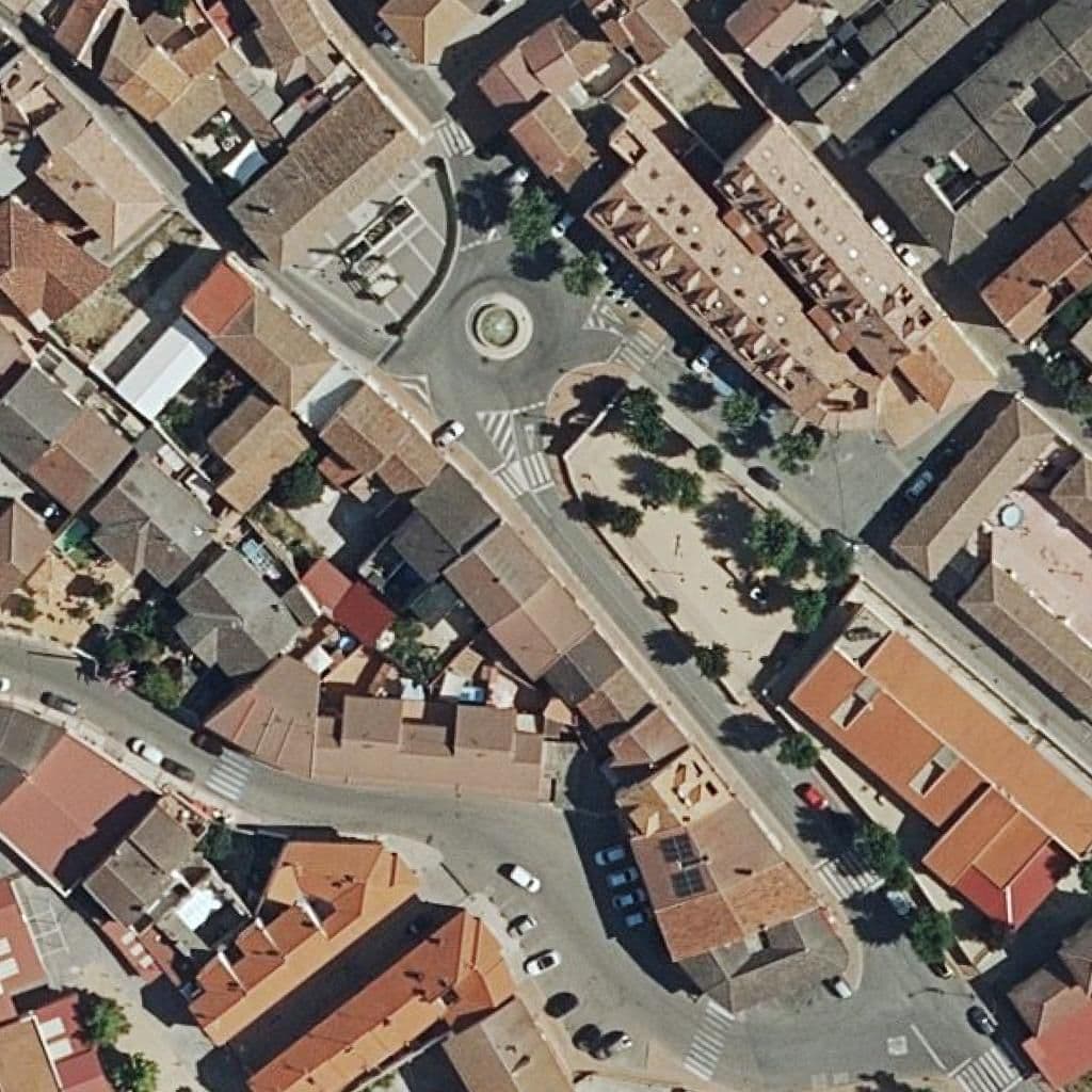 Вид сверху на территорию школы «Villa Del Prado»