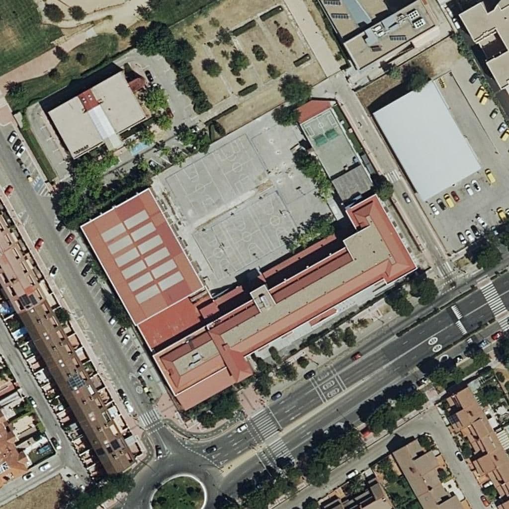 Вид згори на територію школи «Colegio Europeo Aristos»