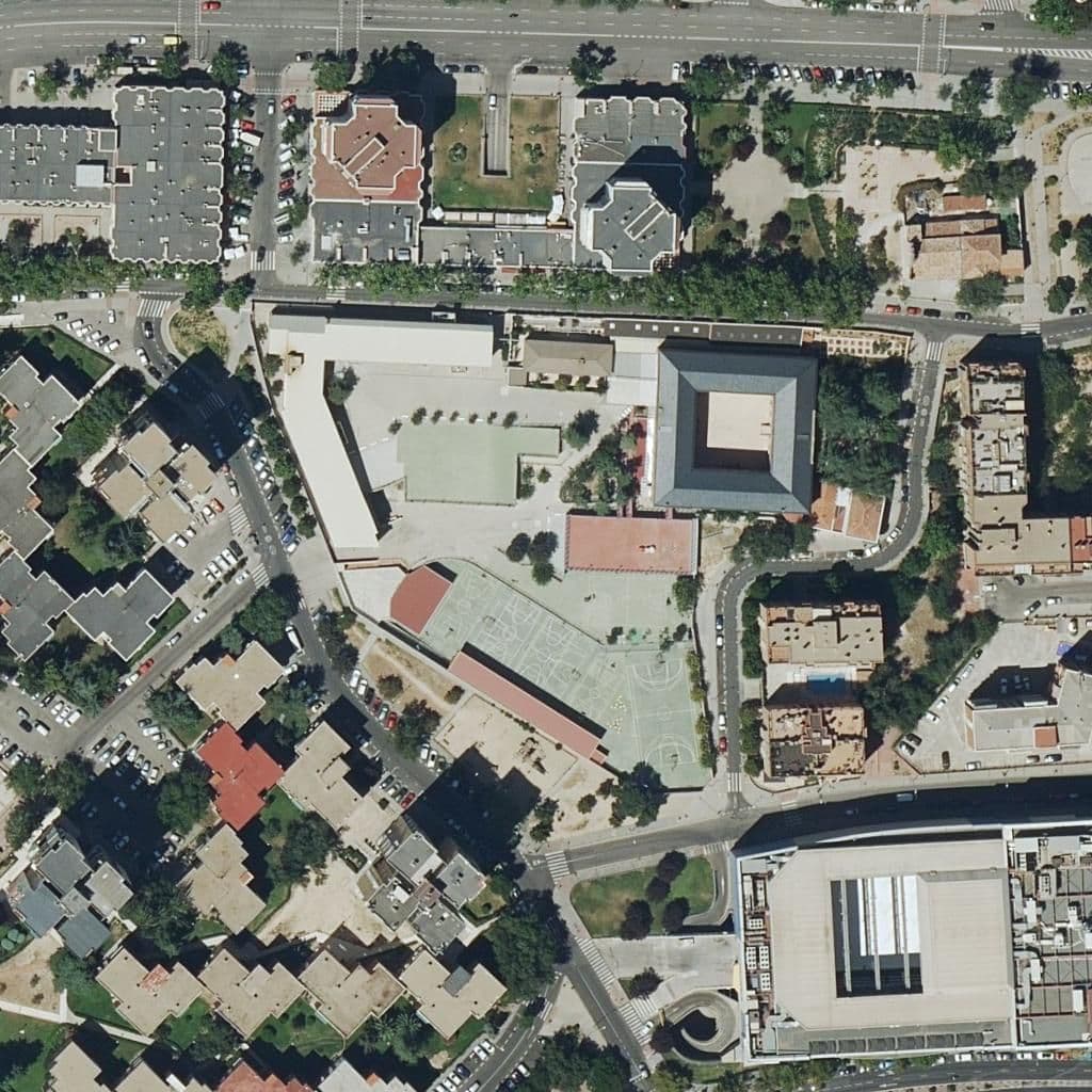 Aerial view of the grounds of Pispajos