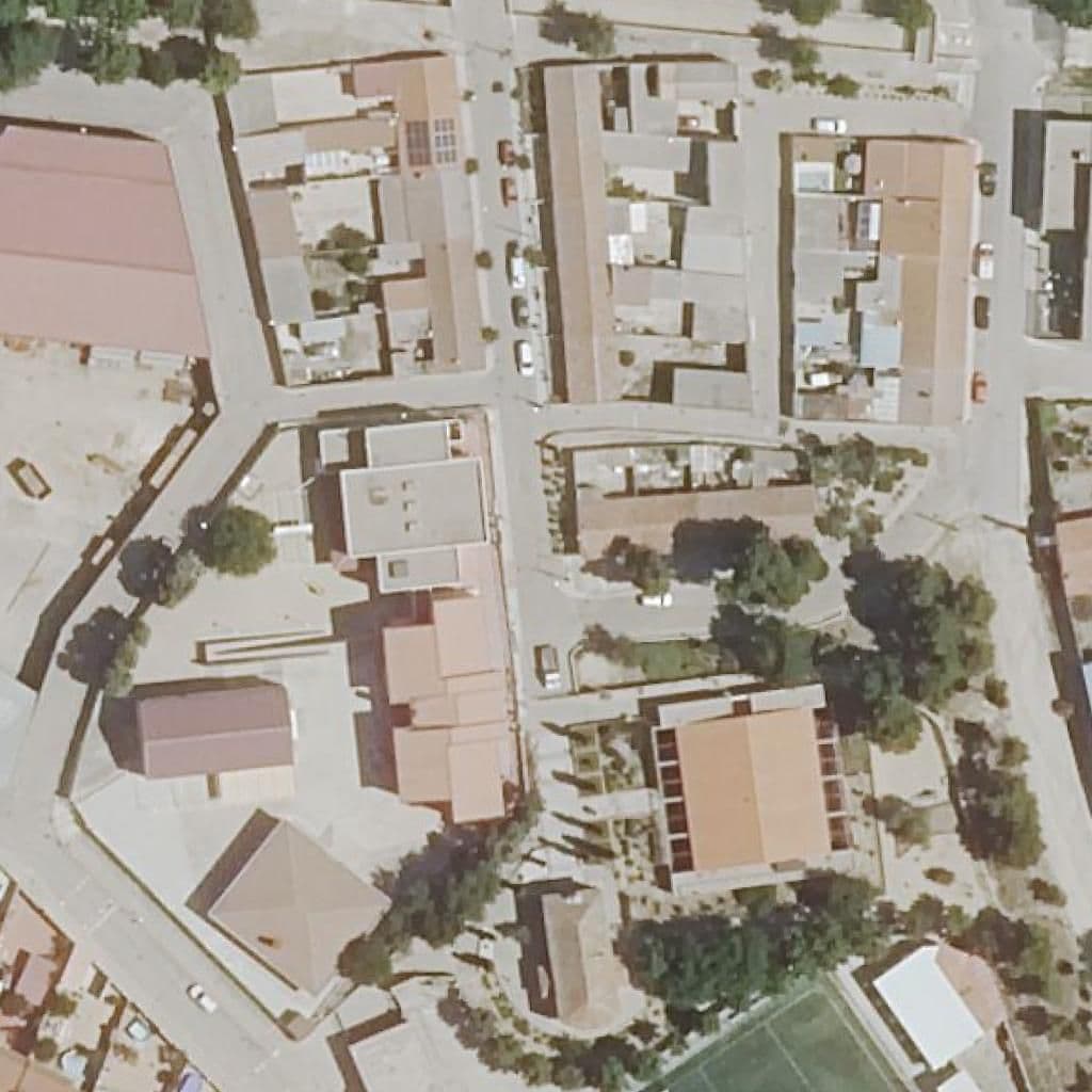 Вид сверху на территорию школы «Torrejon De Velasco»