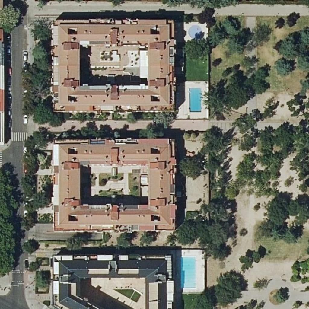 Aerial view of the grounds of El Parque