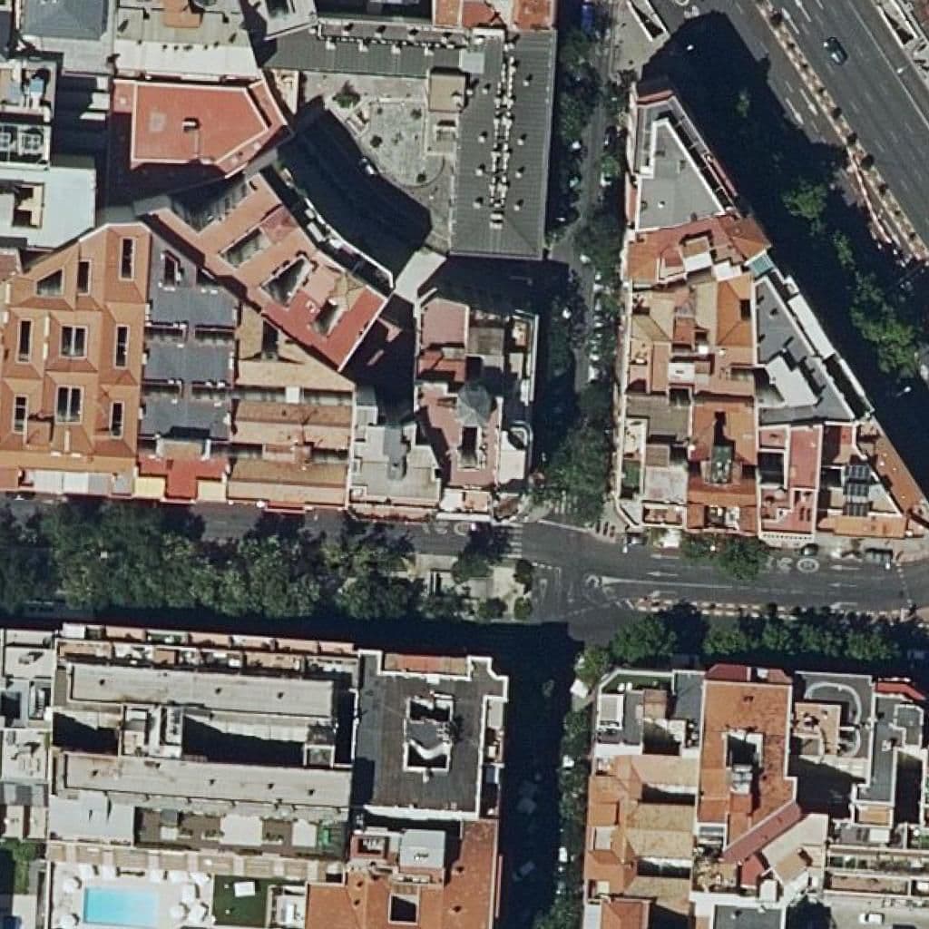 Aerial view of the grounds of Escuela Europea Ayudantes De Direccion