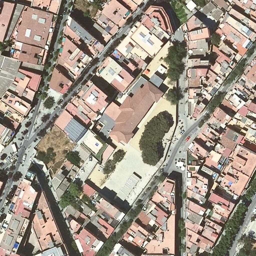 Aerial view of the grounds of Institut Escola Rec Comtal