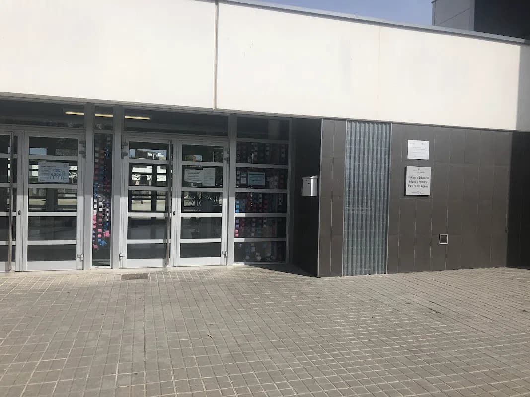 Escola Parc De Les Aigües