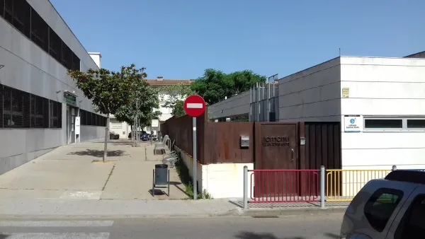 Llar D'infants Tomanyí
