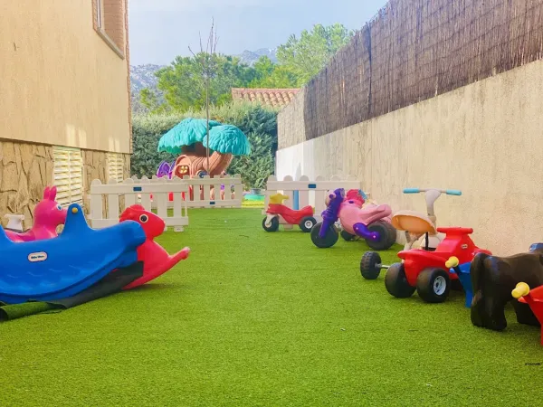 Los Abetos Infantil