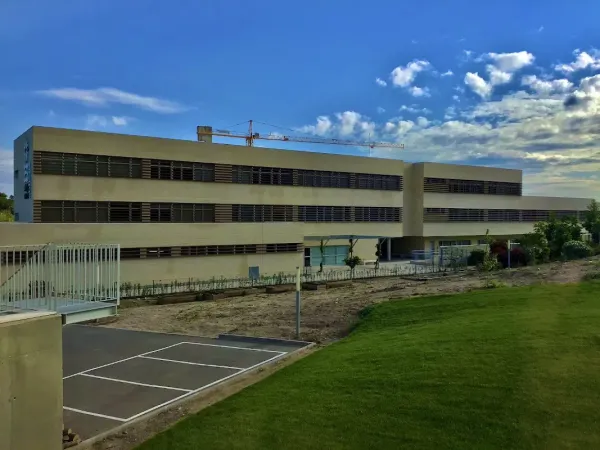 Stella Maris College & Prep. School