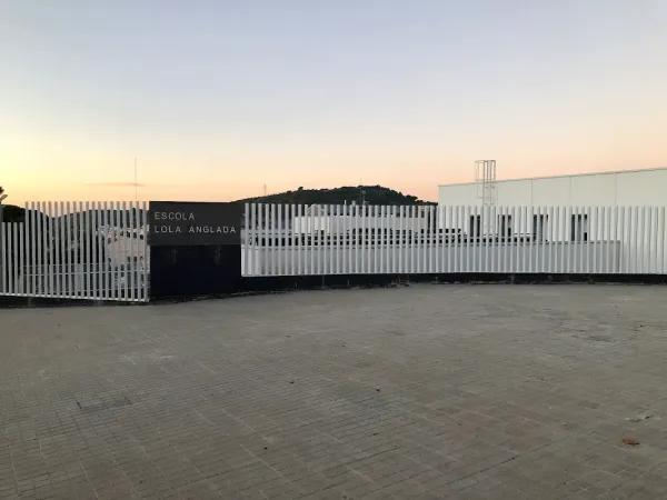 Escola Lola Anglada