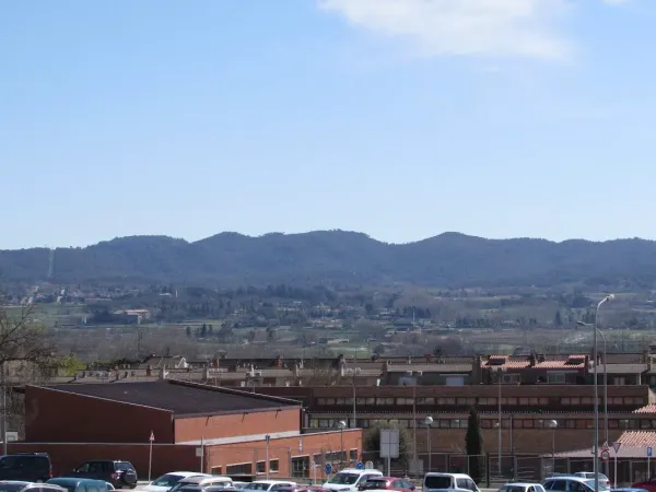 Escola Guillem De Mont-Rodon