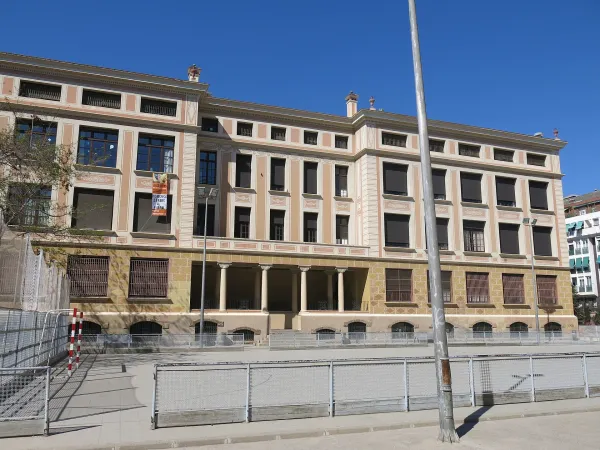 Institut Lluís Vives
