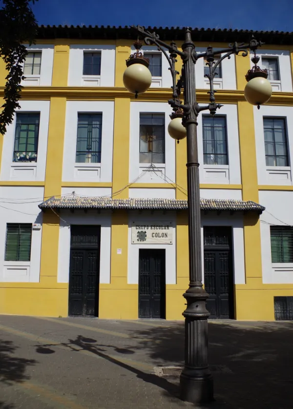Colón