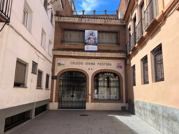 Divina Pastora