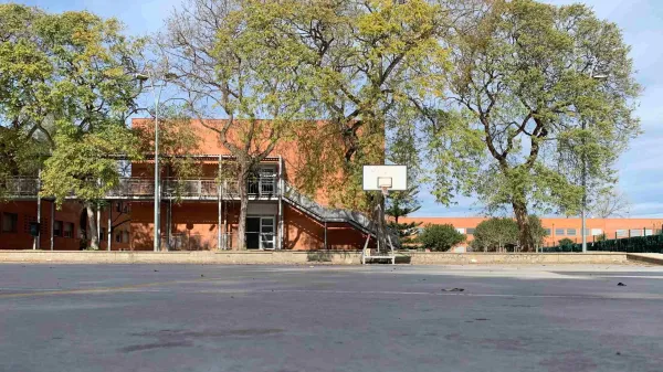Photo 3