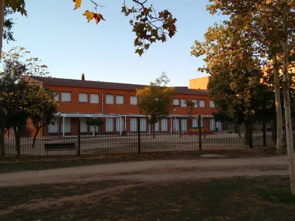 Escola Lola Anglada