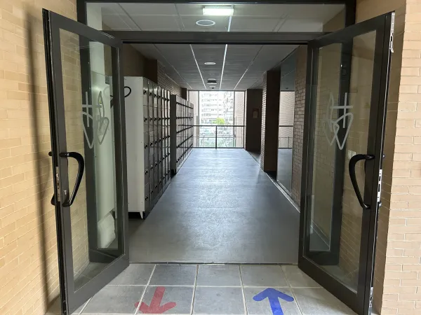 Photo 4