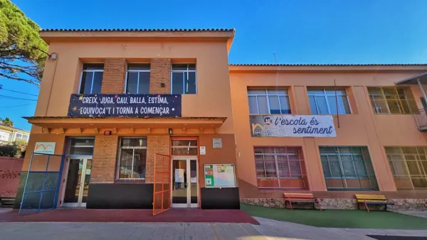 Escola Serra De Miralles