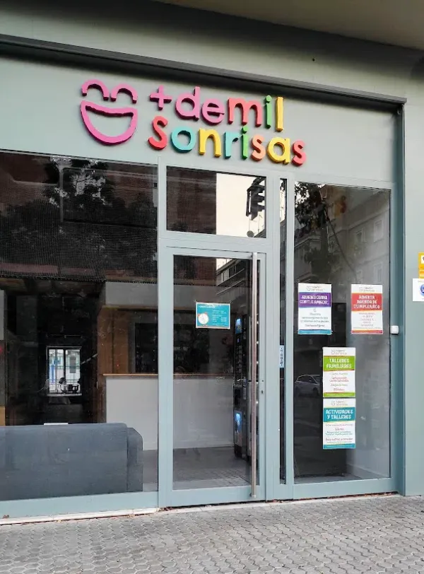 Más De Mil Sonrisas