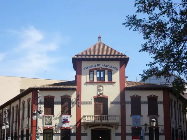 Centre Privat Escuelas Profesionales De Artesanos