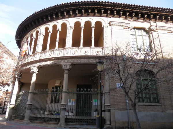 C.P. Gascón Y Marín