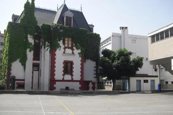 Photo 3