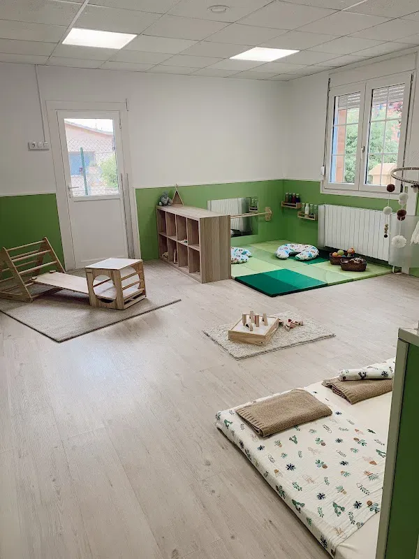 Escola Bressol Petita Tribu