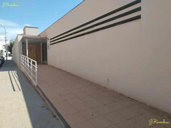 Llar D'infants El Cirerer