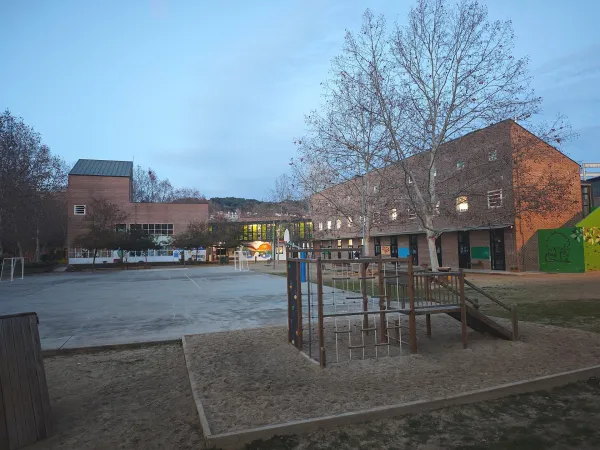 Escola Les Pruneres