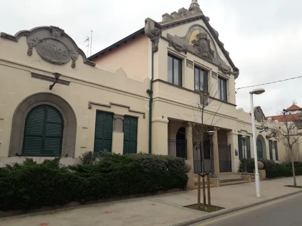 Escola Mare De Déu De Montserrat