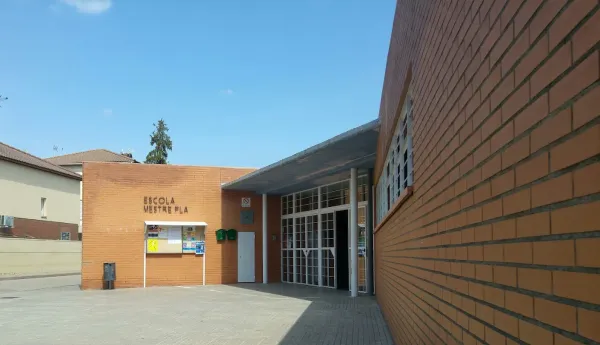 Escola Mestre Pla