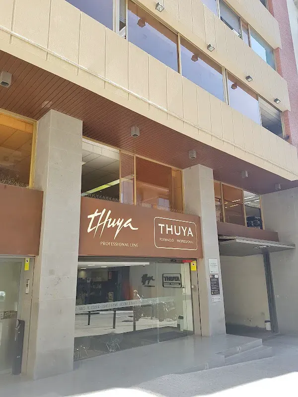 Thuya