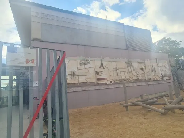 Escola Antonio Machado