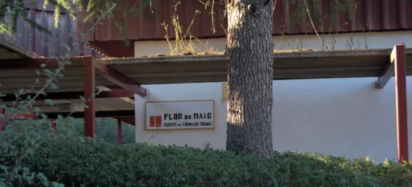 Cee Centre De Formació I Treball Flor De Maig