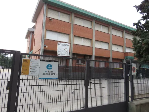 Escola Bernat De Mogoda